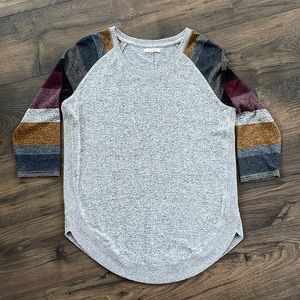 MAURICES • Womens lightweight sweater • Small